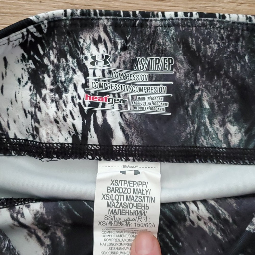 Compression Leggings - image 2